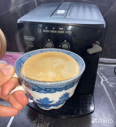 Кофемашина Delonghi esam2600