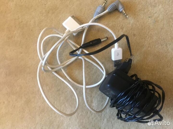 Музыкальный центр Колонки JBL On Tour хт white