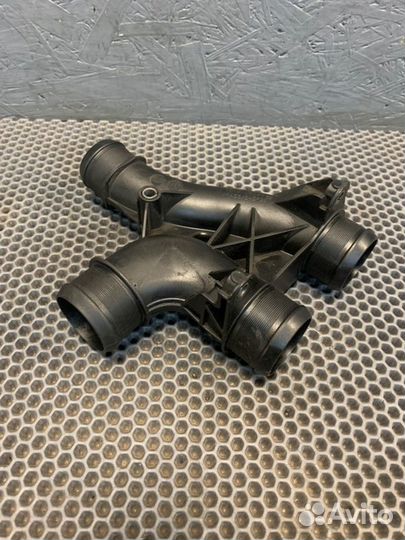 Патрубок интеркулера Peugeot-Citroen 408 1 1.6