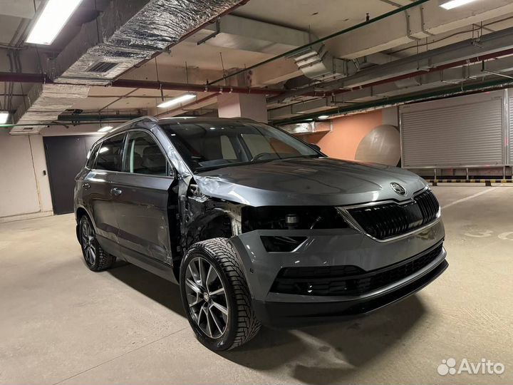 Skoda Karoq 1.4 AMT, 2021, битый, 17 522 км