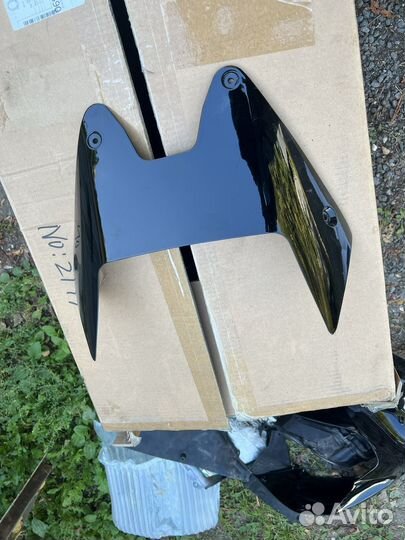 Kawasaki пластик zzr 1400