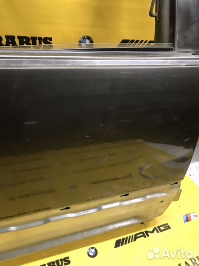 Дверь боковая задняя правая Mercedes-Benz W140