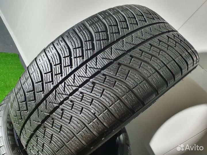 Michelin Pilot Alpin 5 SUV 305/35 R21 и 275/40 R21