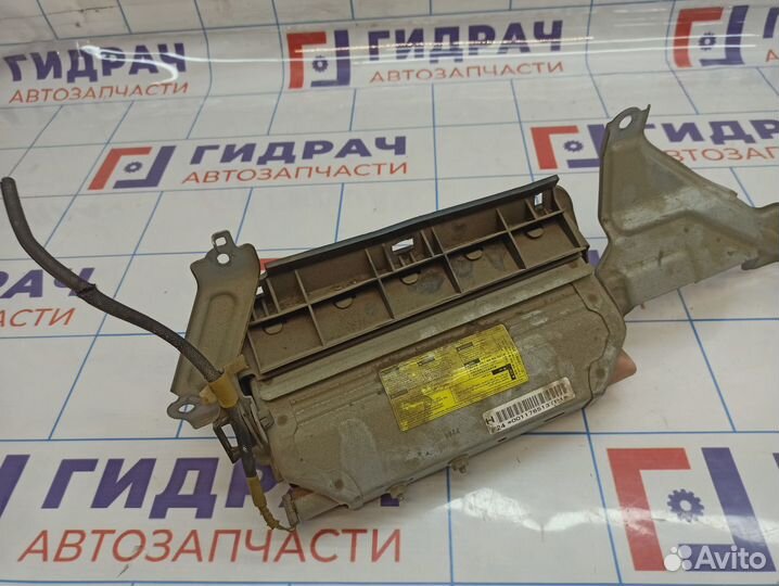 Подушка безопасности нижняя для колен Toyota Land