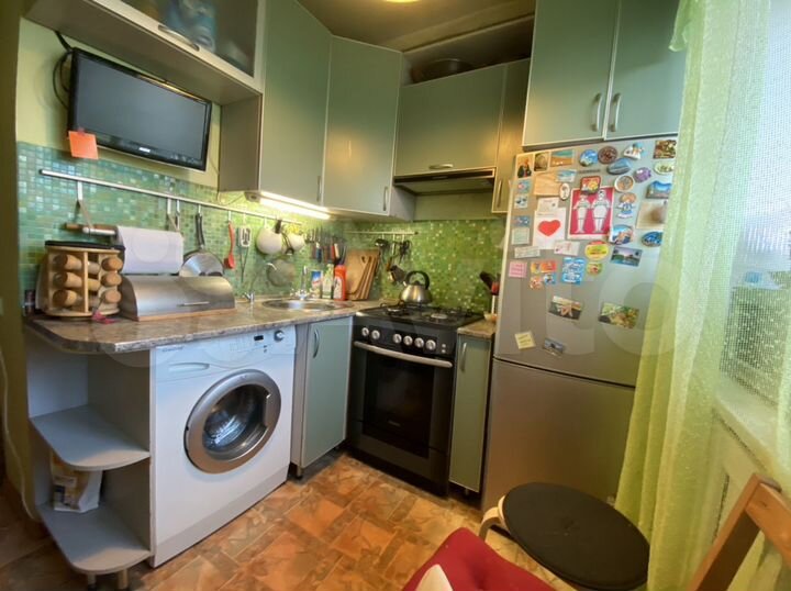 2-к. квартира, 40 м², 5/5 эт.