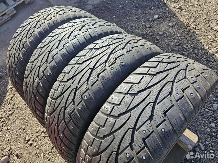 Nankang SW-7 235/65 R17 104T