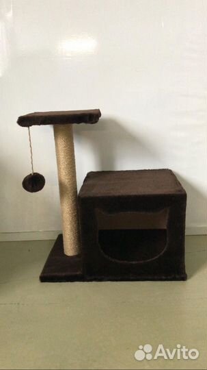 Домик для котиков с когтеточкой