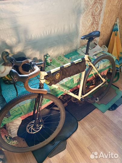 Гравийный велосипед