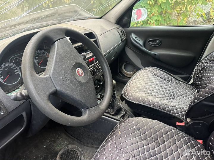FIAT Albea 1.4 МТ, 2011, битый, 140 000 км