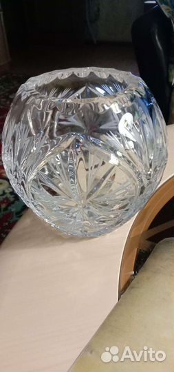 Ваза хрустальная 