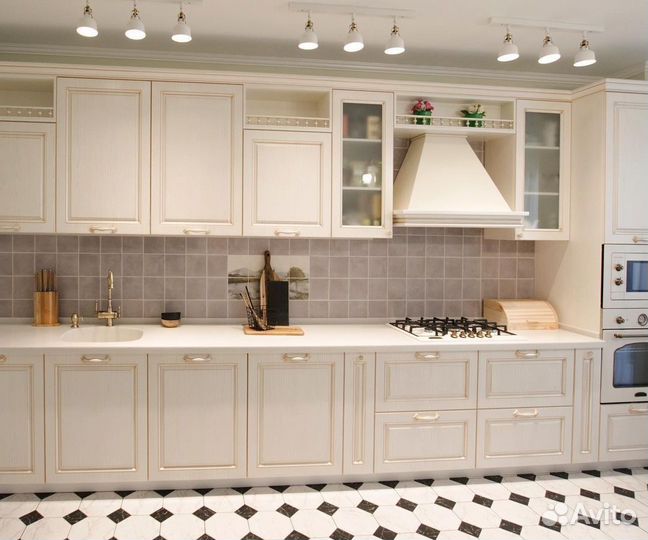 Кухонный гарнитур новый