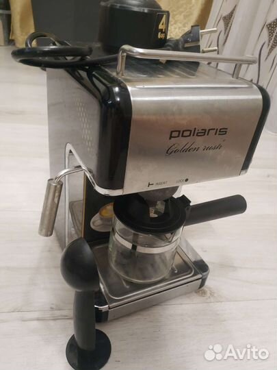 Кофеварка рожковая polaris