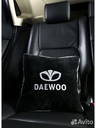 Подушка с вышивкой для автомобиля Daewoo