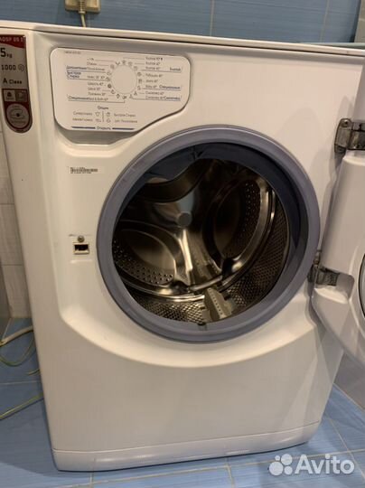 Стиральная машина Hotpoint Ariston