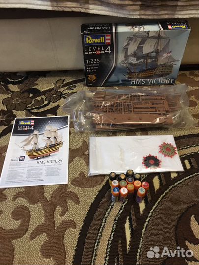 Сборная модель корабля