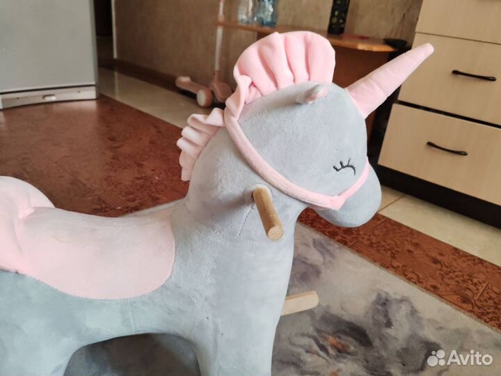 Детская лошадка качалка