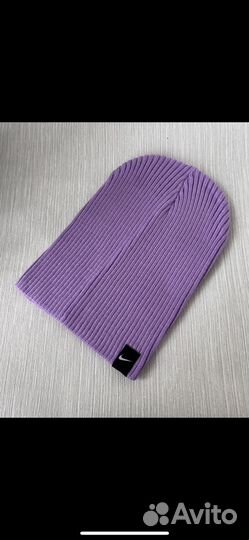 Новые шапки Nike