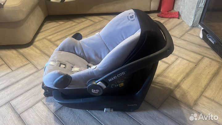 Автолюлька maxi cosi с базой isofix