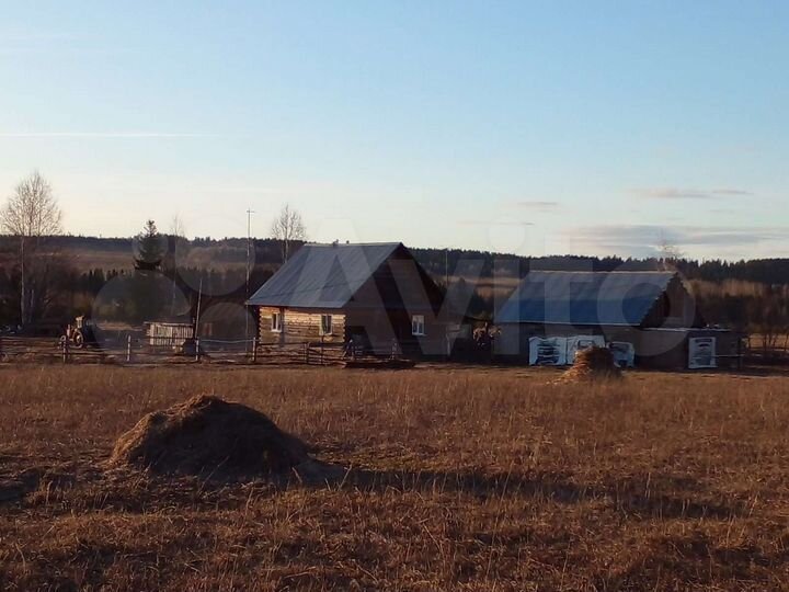 Дом 64 м² на участке 11 га