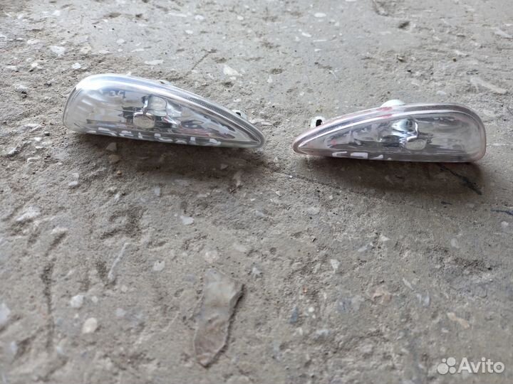 Повторитель на крыло правый Hyundai i20