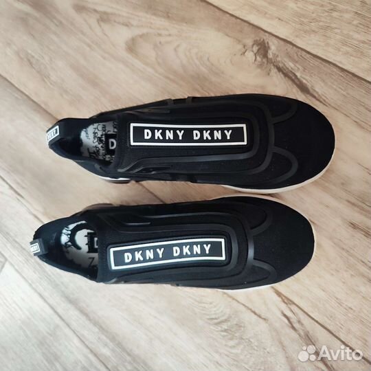 Кроссовки dkny 37
