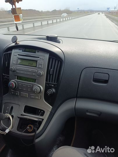 Hyundai Grand Starex 2.5 AT, 2009, 271 000 км