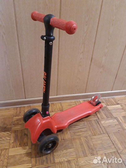 Самокат детский трехколесный