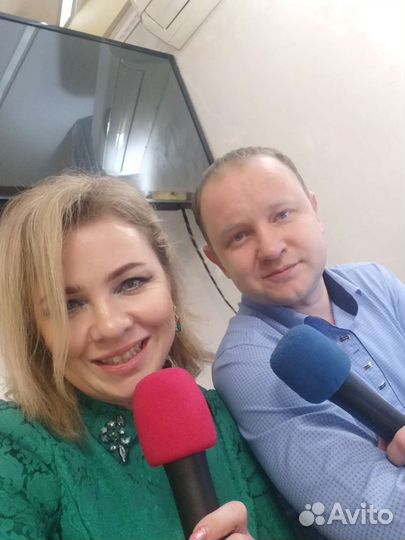 Ведущая + поющий диджей