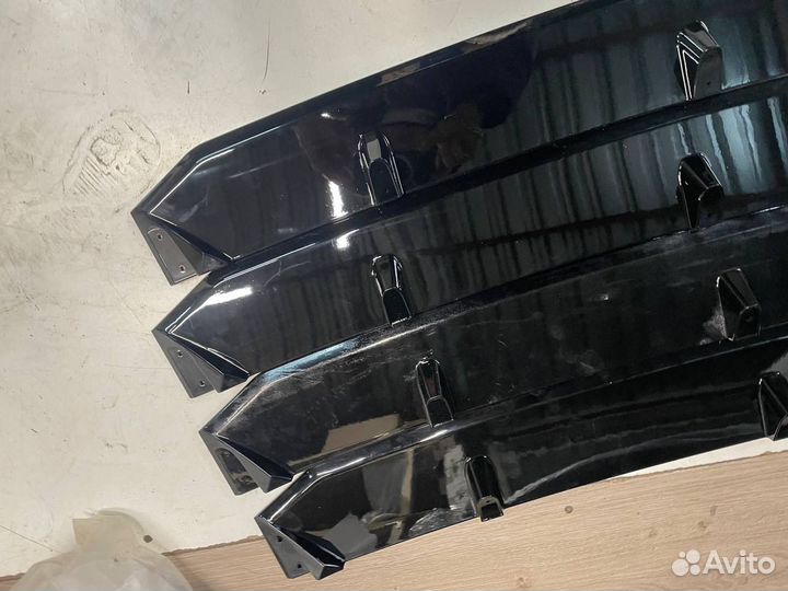 Нижняя центральная часть диффузора BMW X5 F15