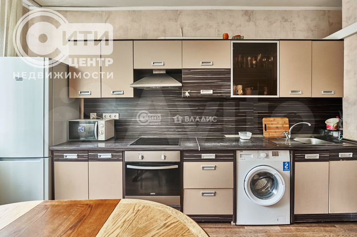 3-к. квартира, 76,6 м², 3/16 эт.