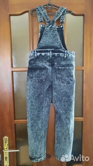 Джинсовый комбинезон для девочки