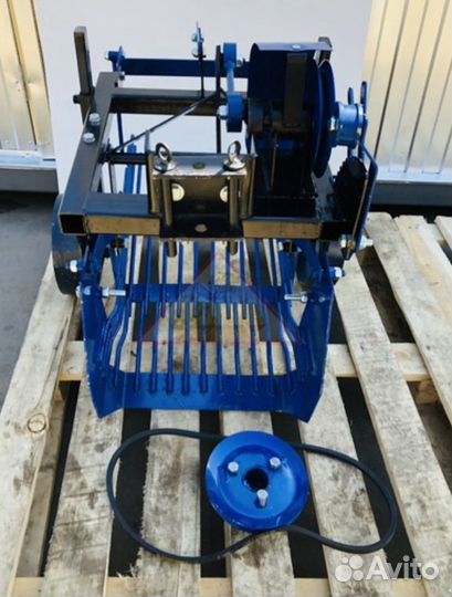 Картофелевыкапыватель вибрационный