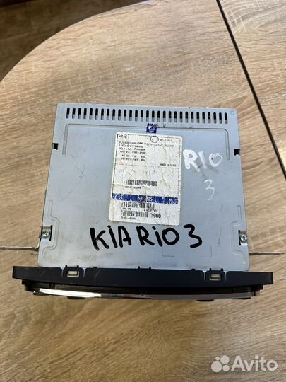 Штатная магнитола Kia Rio 3