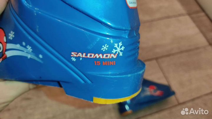 Горнолыжные ботинки детские 16