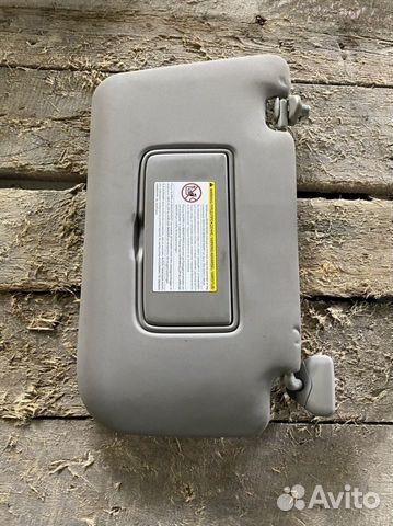 Солнцезащитный козырек правый Nissan X-Trail T31