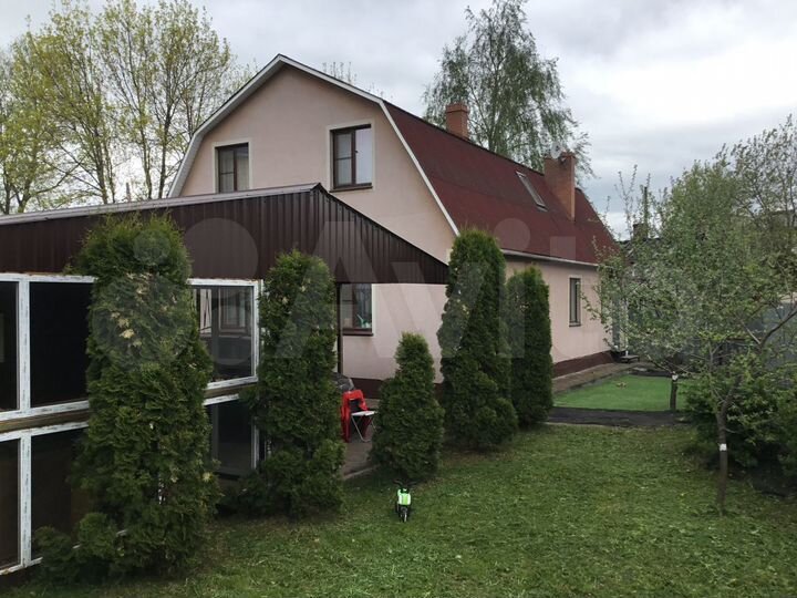 Дом 189 м² на участке 6,7 сот.