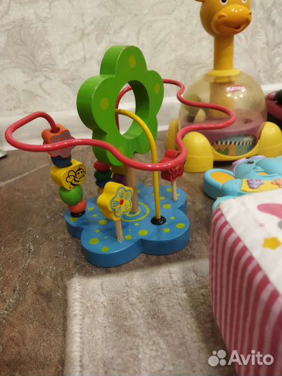 Развивающие игрушки пакетом