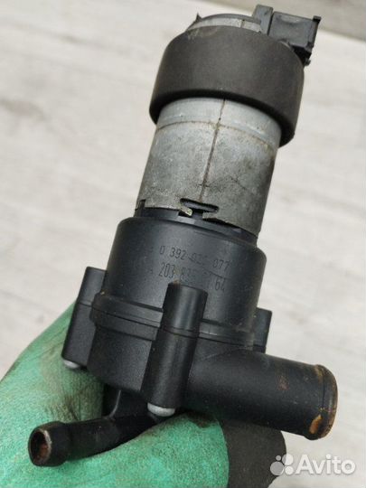 Дополнительная помпа Mercedes Clc-Class CL203