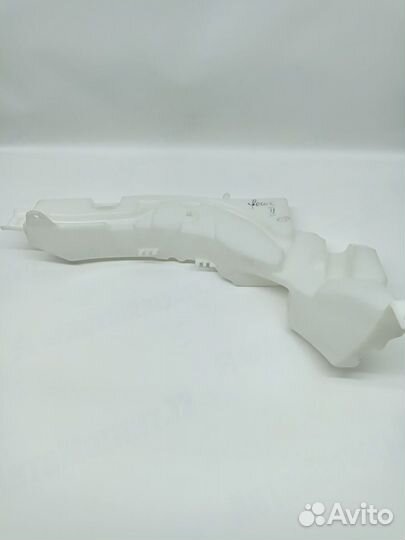 Бачок омывателя Ford Focus II