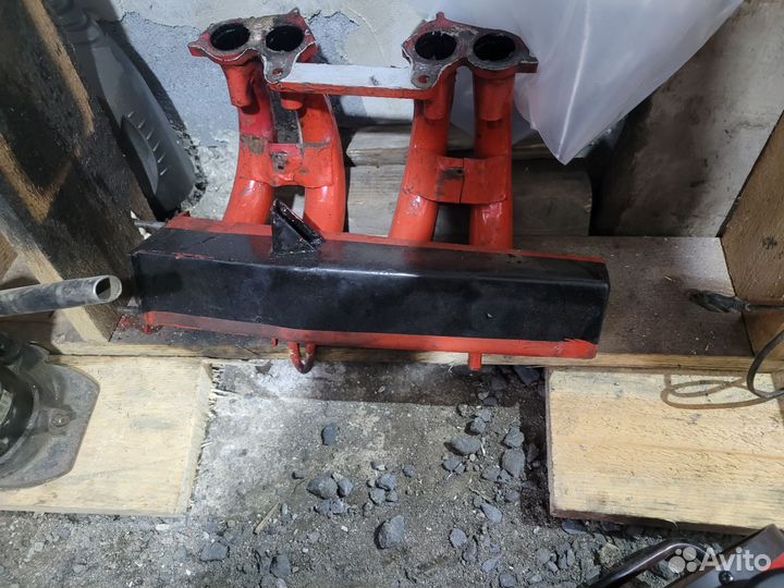 Впускной ресивер 2114