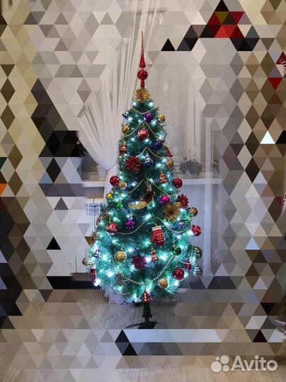 Елка искусственная