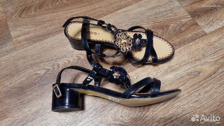 Босоножки женские