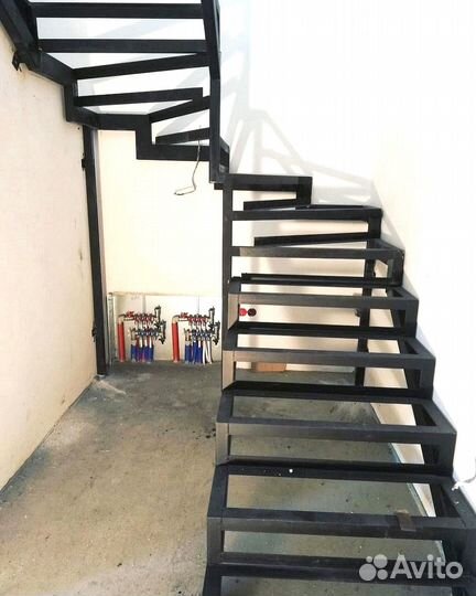 Изготовление и установка лестниц