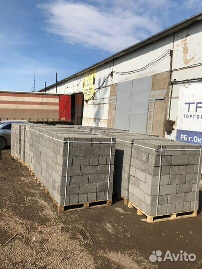 Трехпустотный блок