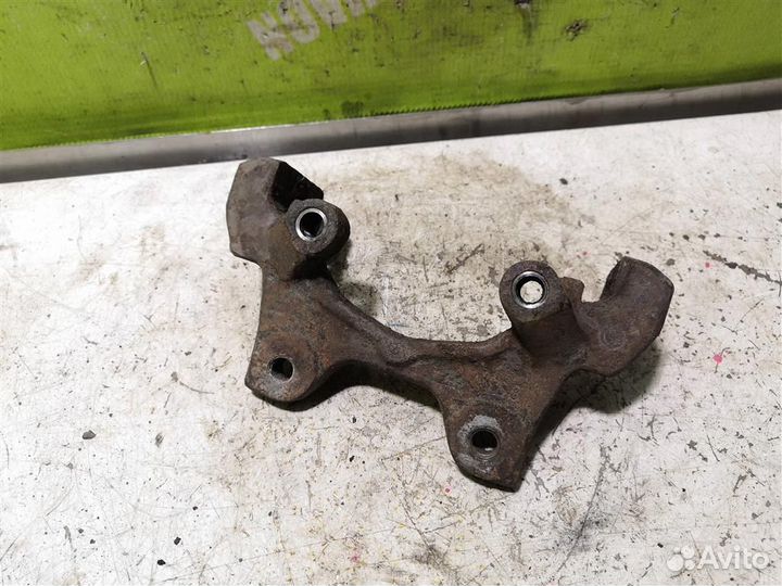 Скоба суппорта заднего бмв Е34