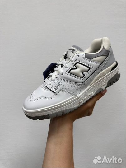 New Balance 550 Salt and Pepper