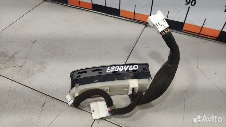 Блок управления стеклоподъемниками Infiniti QX80/QX56 Z62