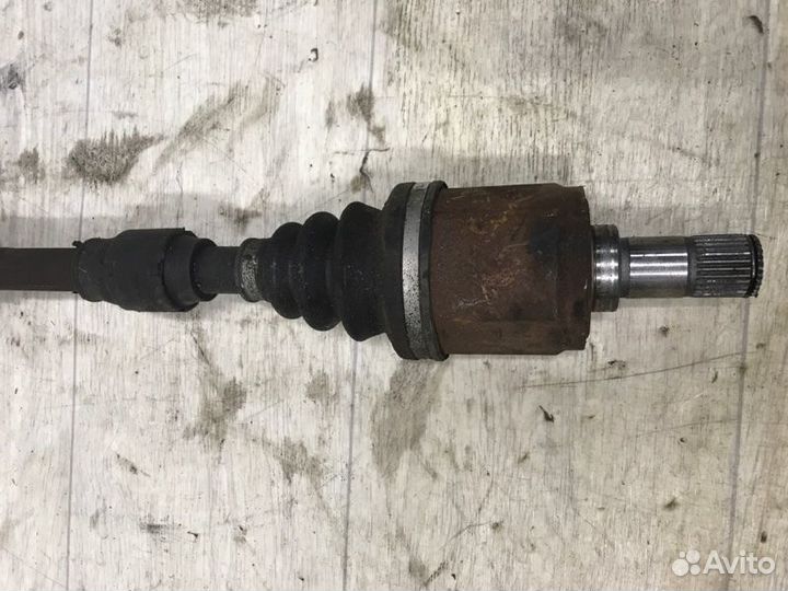 Привод передний левый Honda Civic 4D 2007