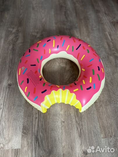 Надувной круг пончик для плавания