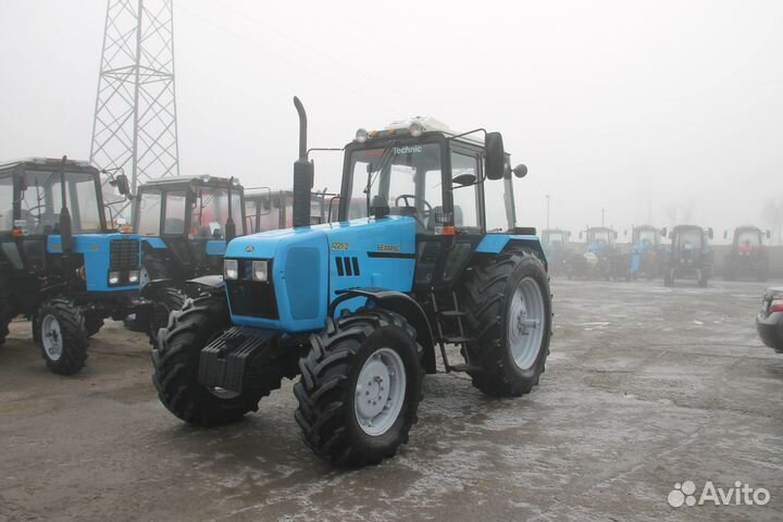 Трактор МТЗ (Беларус) 1221.2, 2017